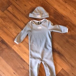New, never worn North Face fleece for babies!